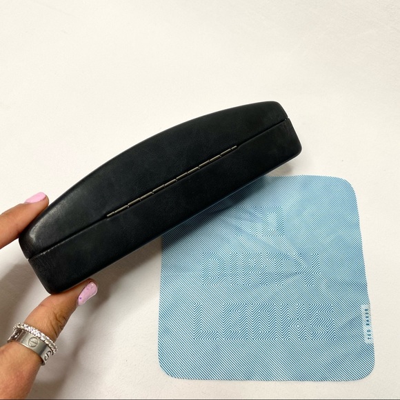 TED BAKER LONDON cat eye sunglasses ๐ - Picture 13 of 16